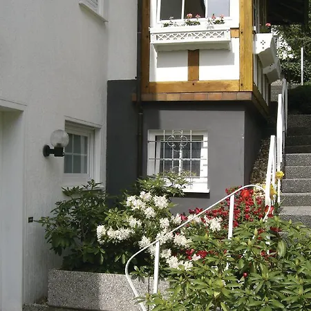 דירה Sonnenstr. F